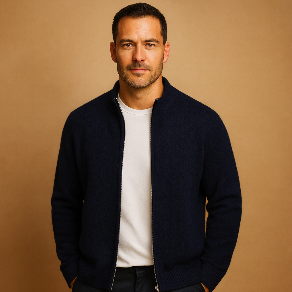 Knitted zip cardigan for men with ribbed collar and soft warm fit, ideal for casual or business outfits in autumn and winter.