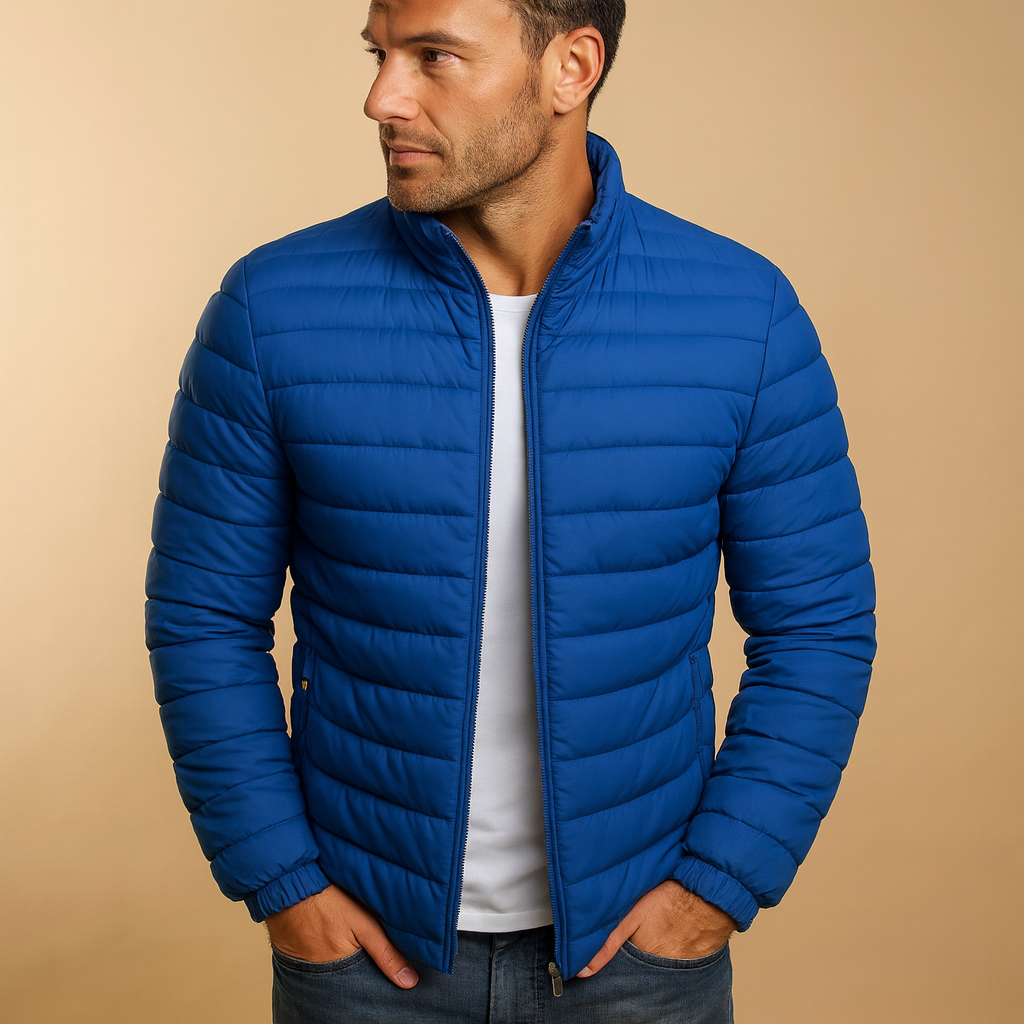 Men’s puffer jacket with hood, classic insulated design for warmth and wind protection. Perfect for cold winter days and outdoor activities.