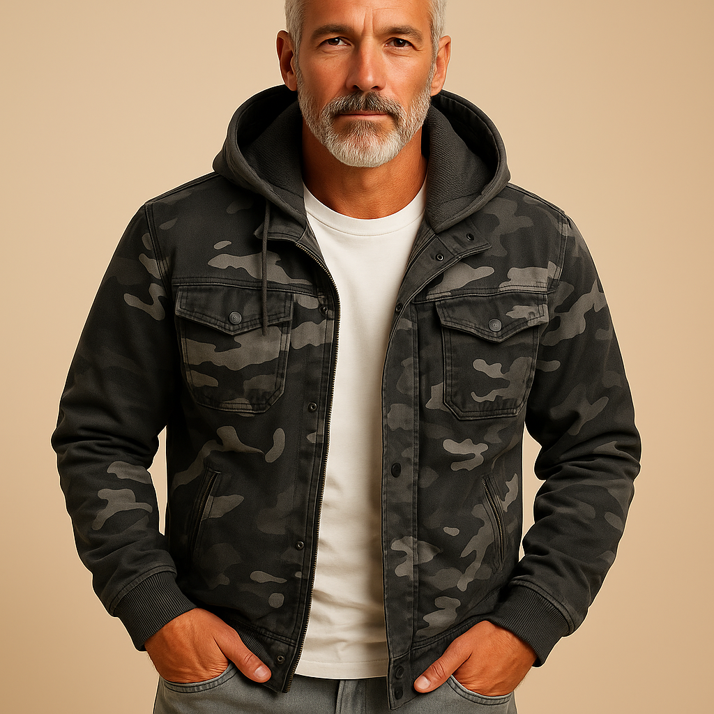 Men’s waterproof camouflage jacket with adjustable cuffs and deep pockets, perfect for outdoor adventures and rainy days.
