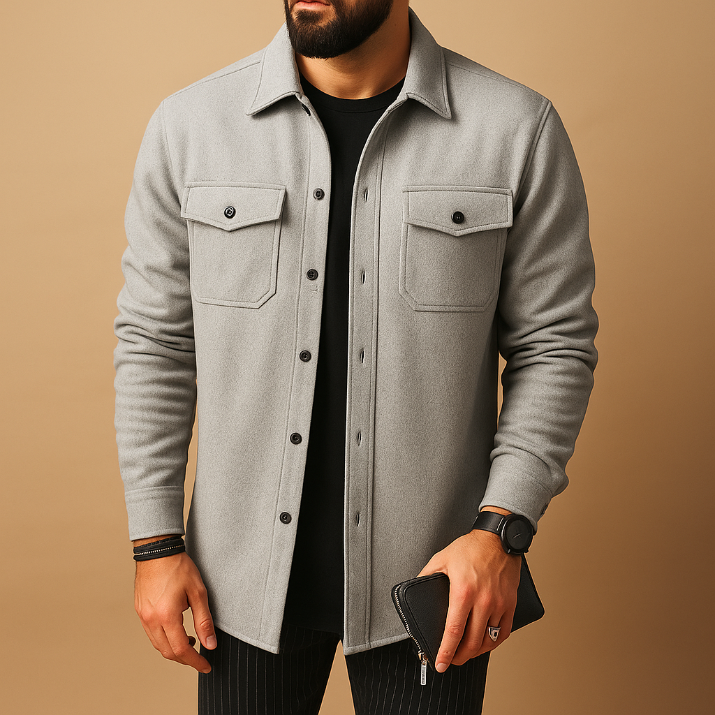 Men’s warm flannel shirt with long sleeves, button closure, and soft fabric finish, perfect for autumn and winter in classic seasonal colors.