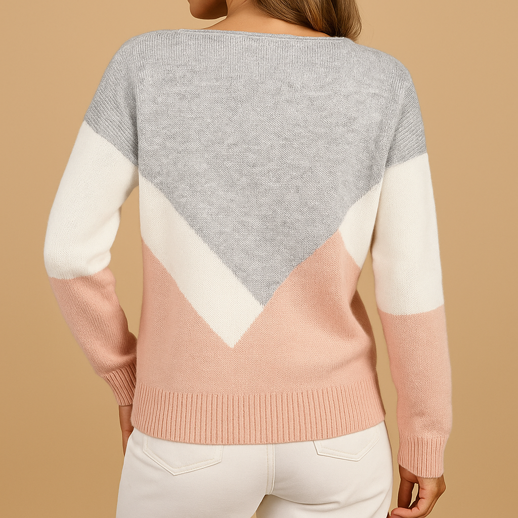 Relaxed knit sweater for women with soft texture and minimalist design, perfect for spring days, autumn walks, or cozy winter evenings at home.